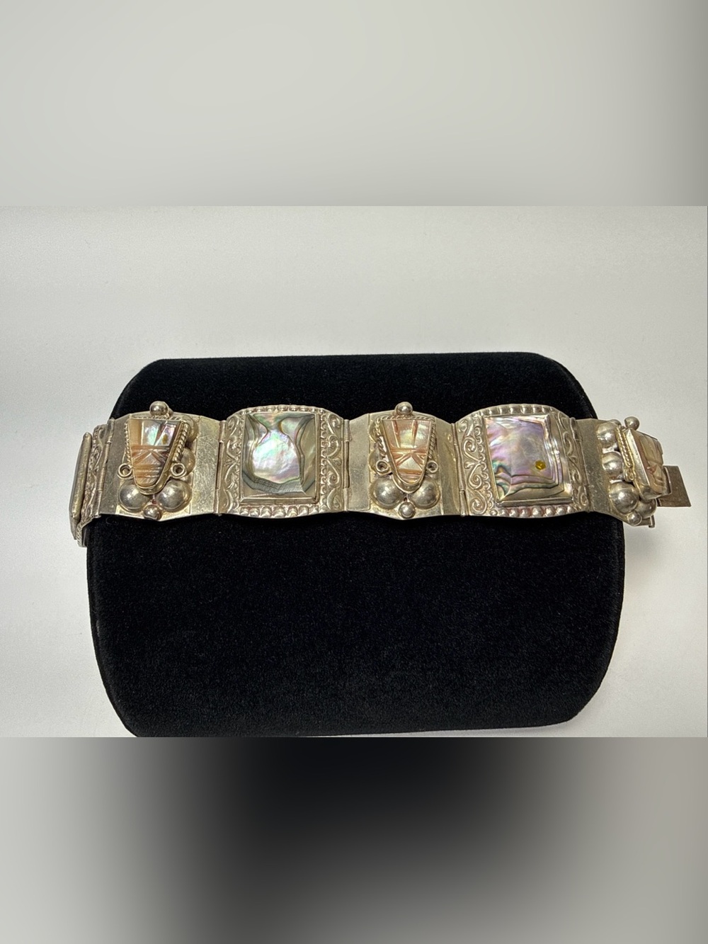 Taxco 925 Silver Bracelet with Iridescent abalone Insets weight 5.5g